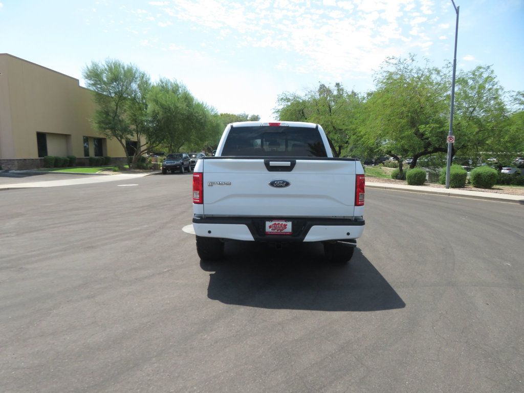 2015 Ford F-150 XLT photo 8