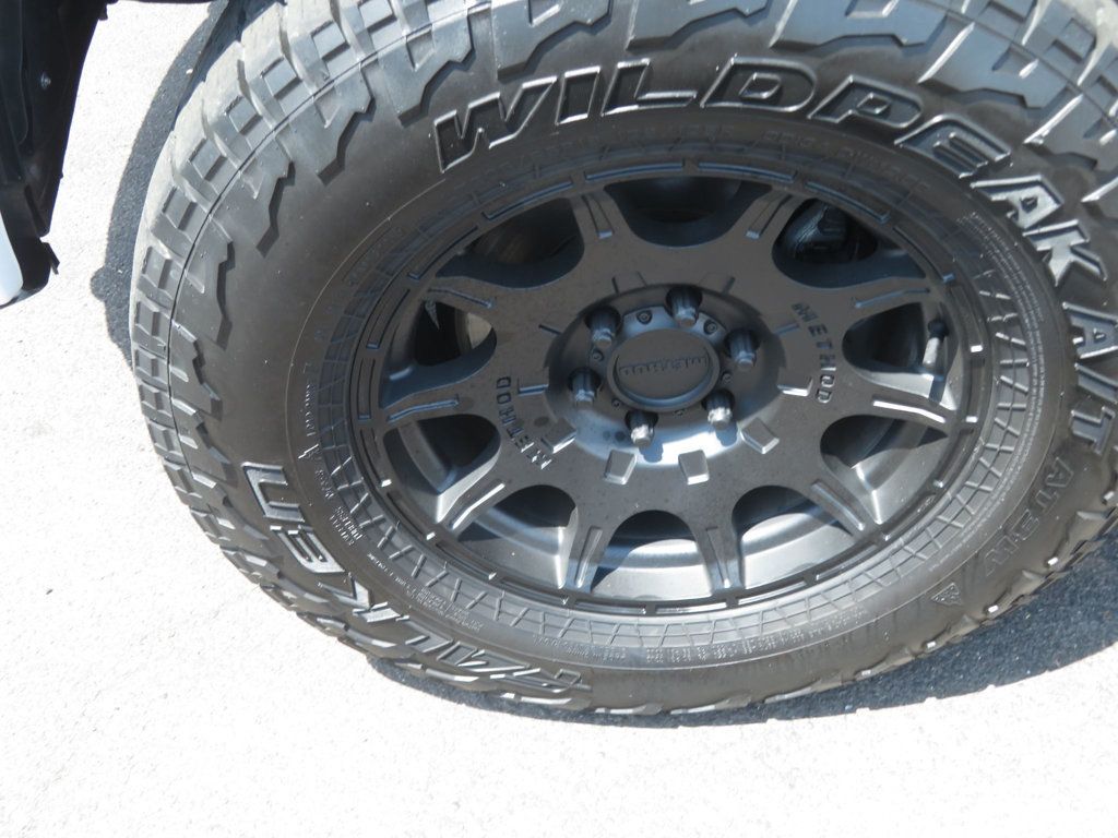 2015 Ford F-150 XLT photo 12