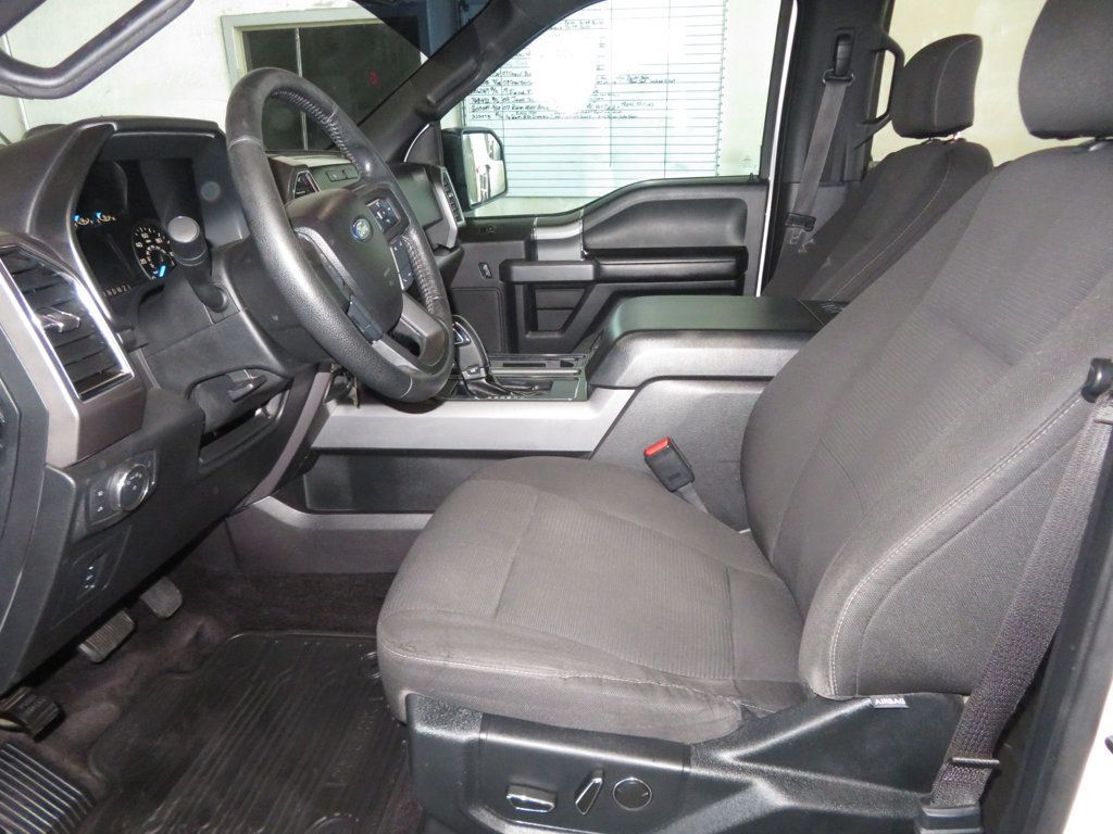 2015 Ford F-150 XLT photo 15
