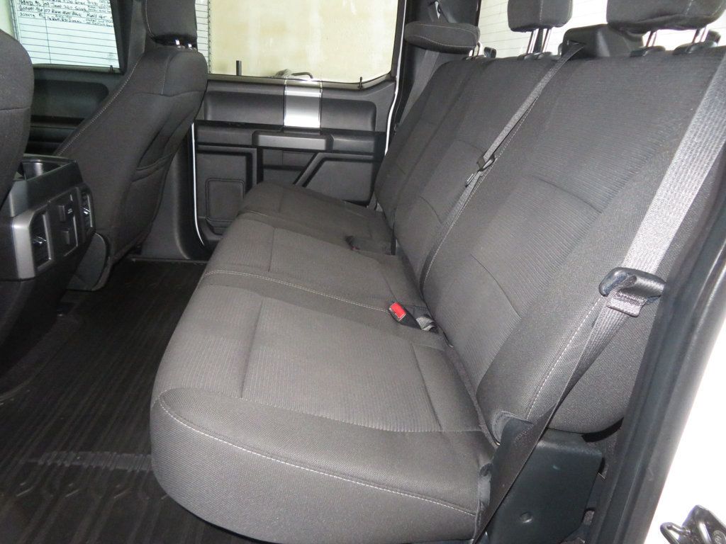 2015 Ford F-150 XLT photo 22
