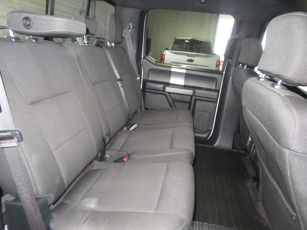2015 Ford F-150 XLT photo 25