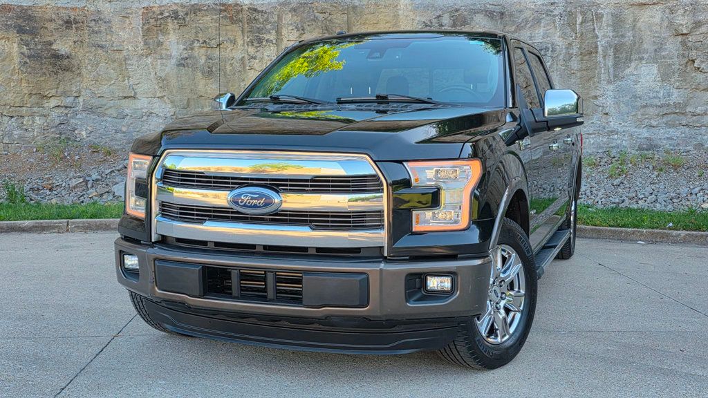 2015 Ford F-150 2015 Ford F-150 Lariat RWD - 23024824 - 0