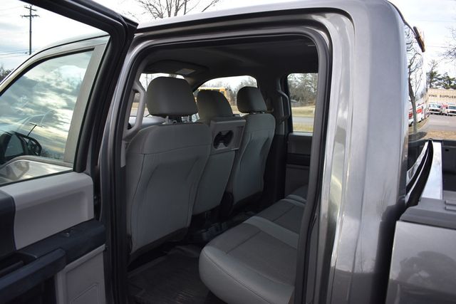 2015 Ford F-150 2WD SuperCrew 145" XL - 22983670 - 18