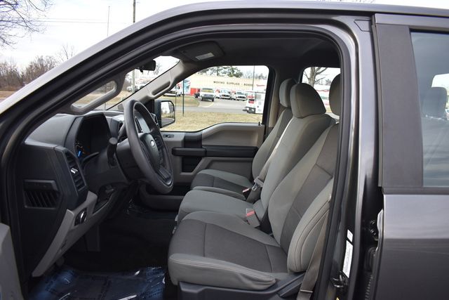 2015 Ford F-150 2WD SuperCrew 145" XL - 22983670 - 21