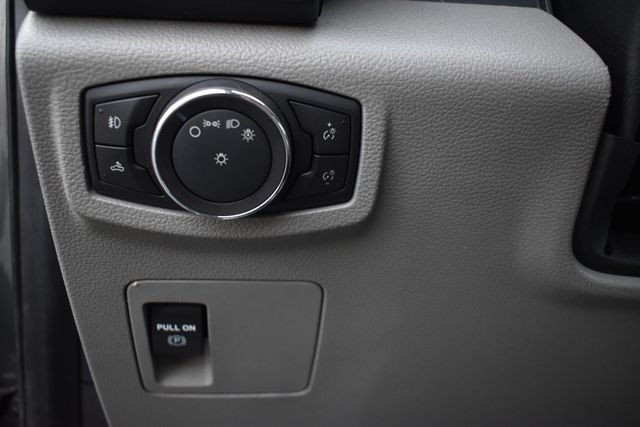 2015 Ford F-150 2WD SuperCrew 145" XL - 22983670 - 24