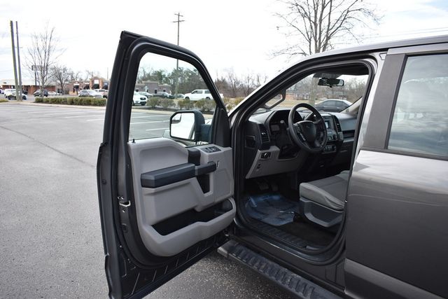 2015 Ford F-150 2WD SuperCrew 145" XL - 22983670 - 29