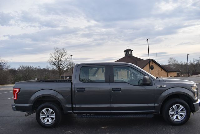 2015 Ford F-150 2WD SuperCrew 145" XL - 22983670 - 37