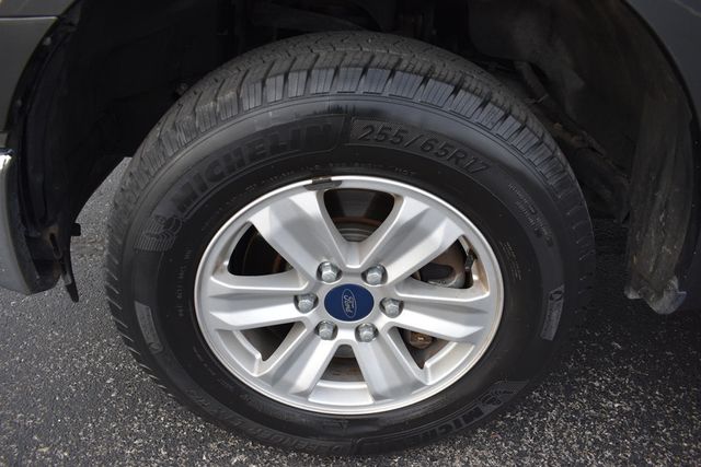 2015 Ford F-150 2WD SuperCrew 145" XL - 22983670 - 44