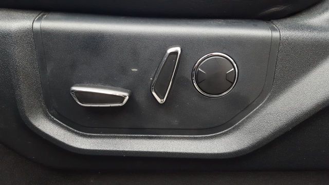 2015 Ford F-150 4WD SuperCab 145" Lariat - 18570647 - 15