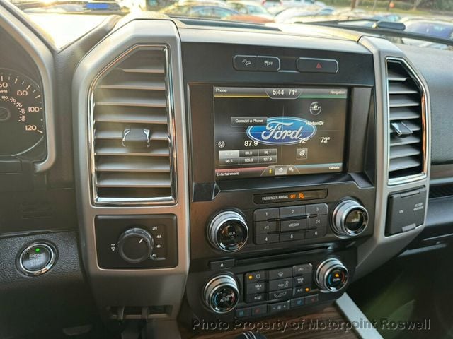 2015 Ford F-150 4WD SuperCab 145" Lariat - 22351227 - 19