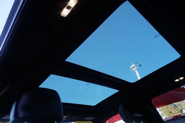 2015 Ford F-150 4WD SuperCrew 145" Lariat - 23041180 - 45