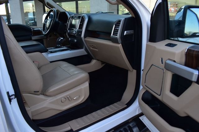 2015 Ford F-150 4WD SuperCrew 145" Lariat - 22975629 - 17
