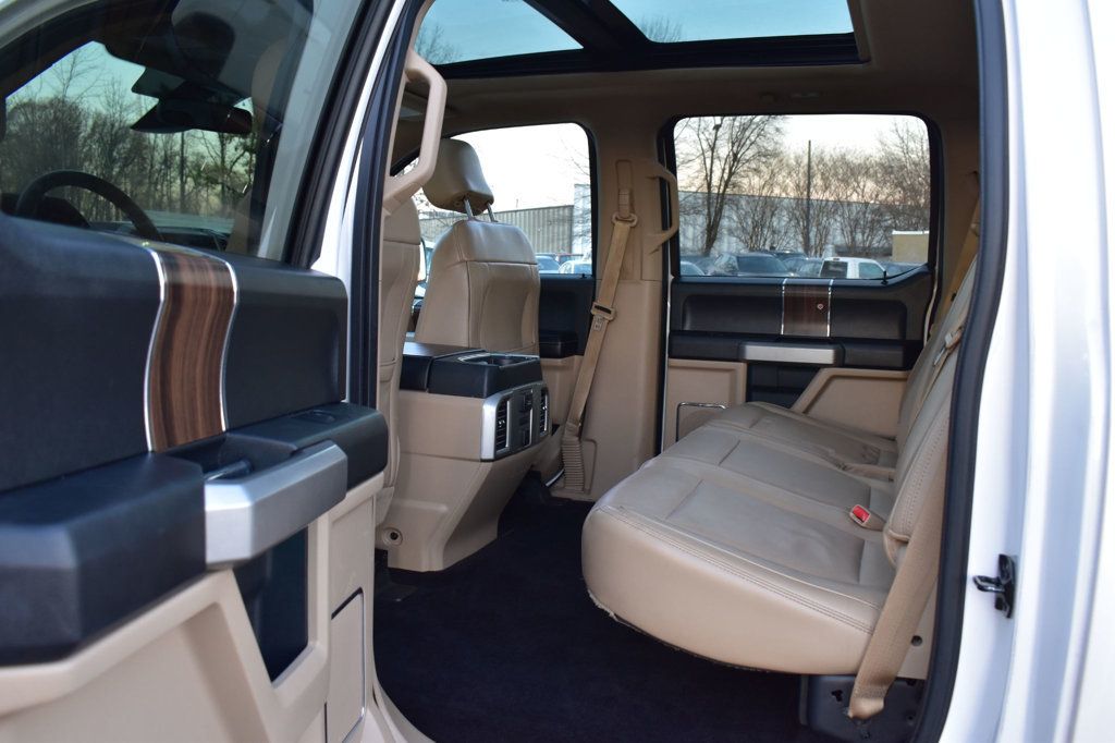 2015 Ford F-150 4WD SuperCrew 145" Lariat - 22975629 - 18