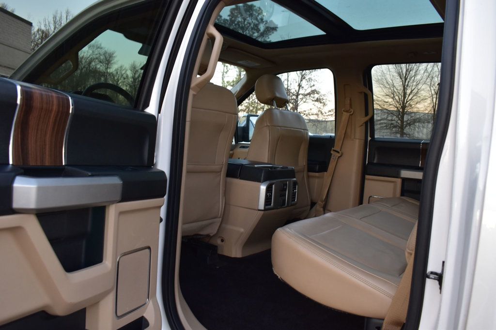 2015 Ford F-150 4WD SuperCrew 145" Lariat - 22975629 - 20