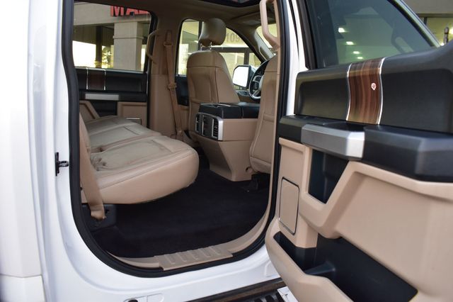 2015 Ford F-150 4WD SuperCrew 145" Lariat - 22975629 - 23