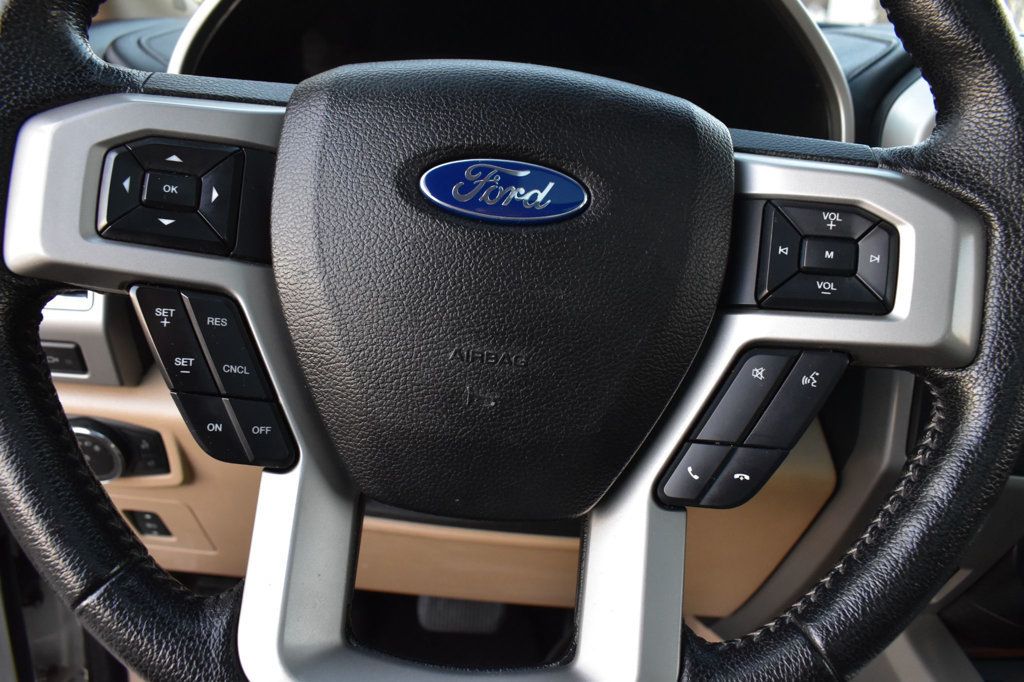 2015 Ford F-150 4WD SuperCrew 145" Lariat - 22975629 - 28