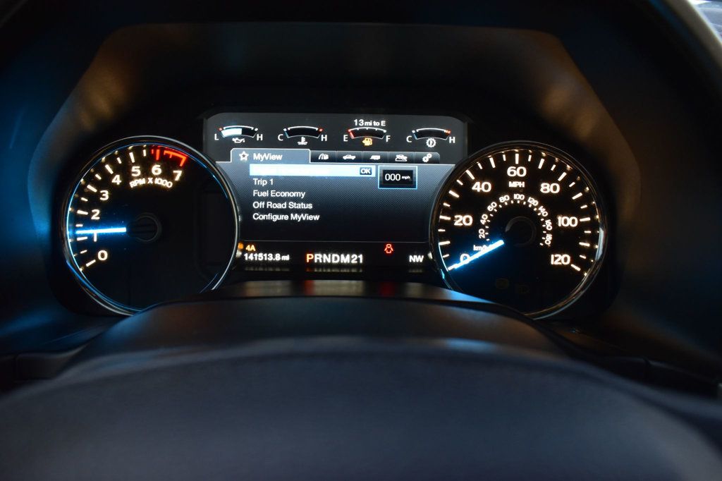 2015 Ford F-150 4WD SuperCrew 145" Lariat - 22975629 - 30