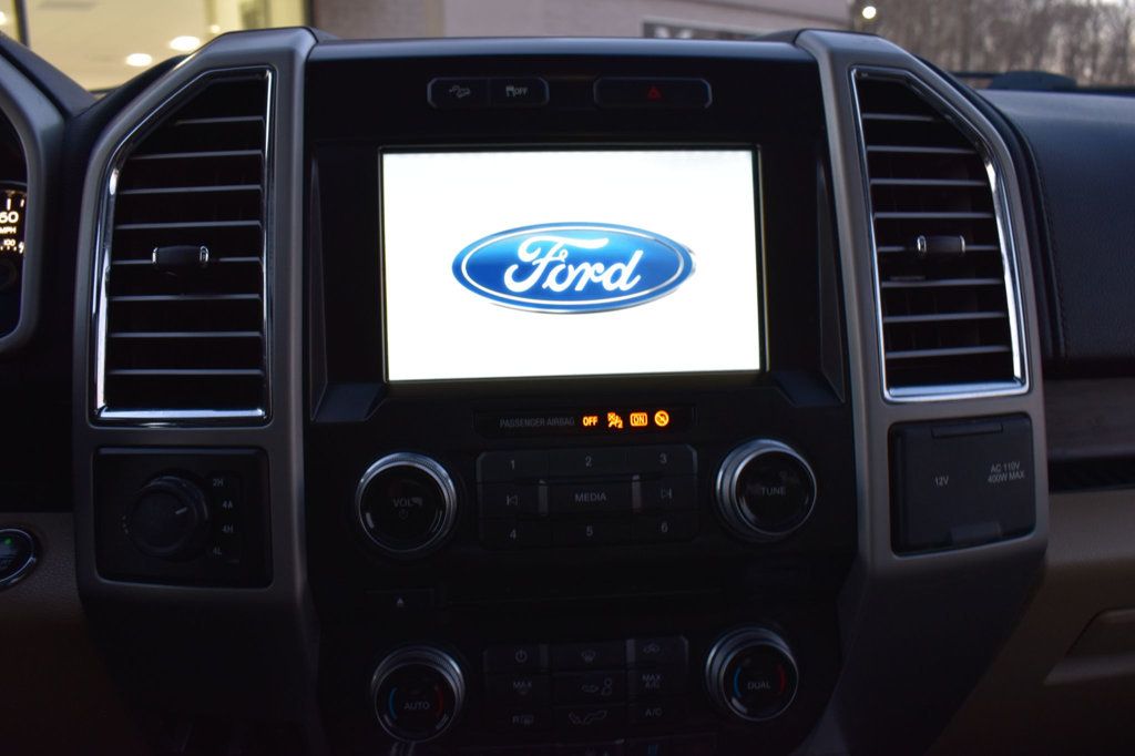 2015 Ford F-150 4WD SuperCrew 145" Lariat - 22975629 - 32