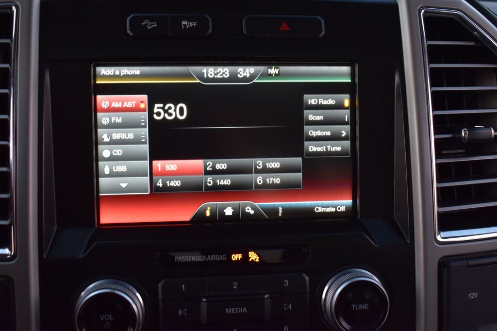 2015 Ford F-150 4WD SuperCrew 145" Lariat - 22975629 - 37