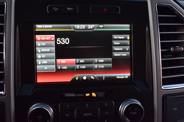 2015 Ford F-150 4WD SuperCrew 145" Lariat - 22975629 - 37