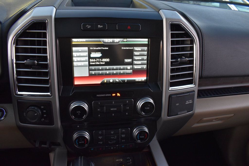 2015 Ford F-150 4WD SuperCrew 145" Lariat - 22975629 - 39