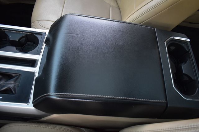 2015 Ford F-150 4WD SuperCrew 145" Lariat - 22975629 - 44