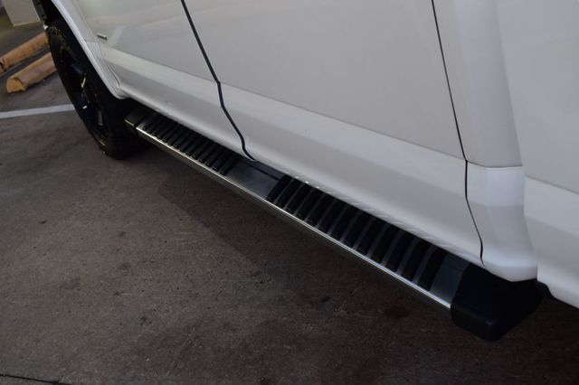 2015 Ford F-150 4WD SuperCrew 145" Lariat - 22975629 - 49