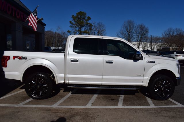 2015 Ford F-150 4WD SuperCrew 145" Lariat - 22975629 - 5