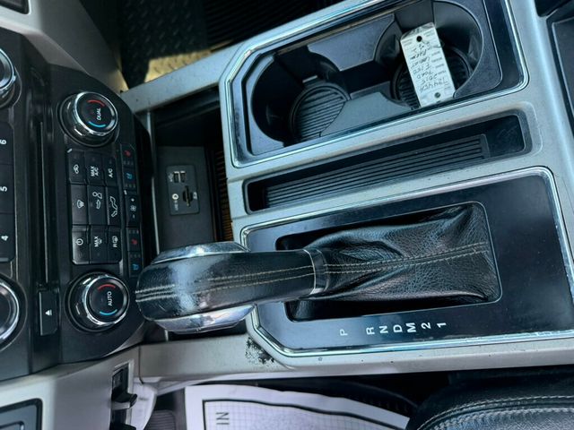 2015 Ford F-150 4WD SuperCrew 145" Lariat - 22991971 - 21