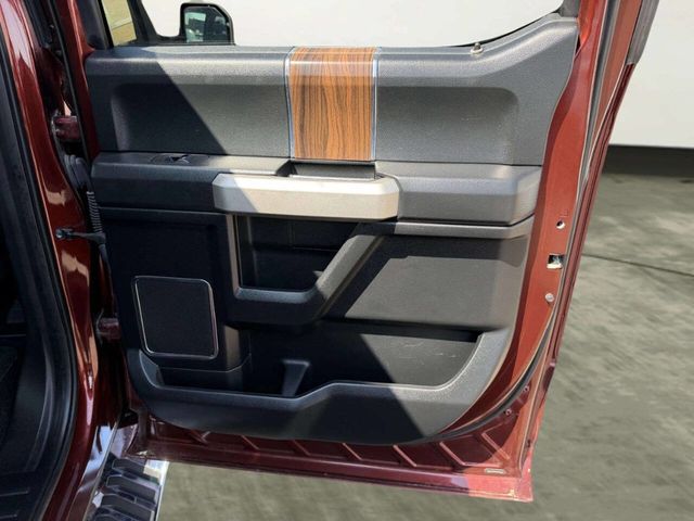 2015 Ford F-150 4WD SuperCrew 145" Lariat - 23006133 - 20