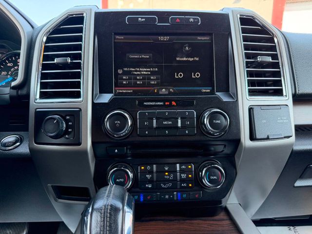 2015 Ford F-150 4WD SuperCrew 145" Lariat - 23006133 - 30