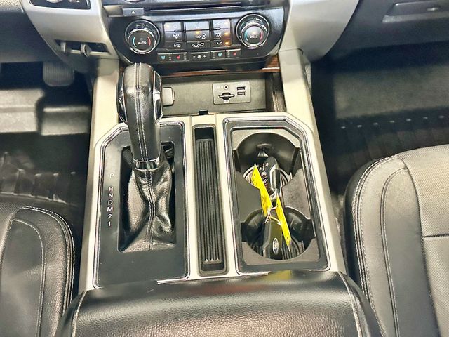 2015 Ford F-150 4WD SuperCrew 145" Lariat - 23035712 - 43