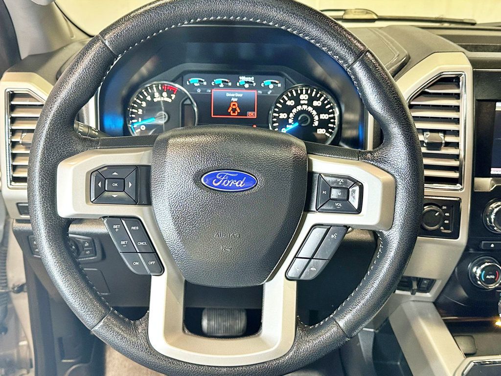 2015 Ford F-150 4WD SuperCrew 145" Lariat - 23035712 - 47