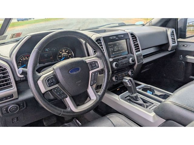 2015 Ford F-150 4WD SuperCrew 145" Lariat - 22909095 - 17