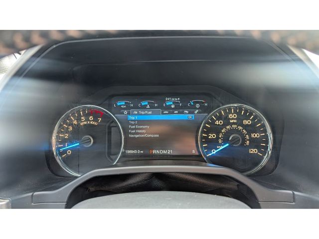 2015 Ford F-150 4WD SuperCrew 145" Lariat - 22909095 - 19