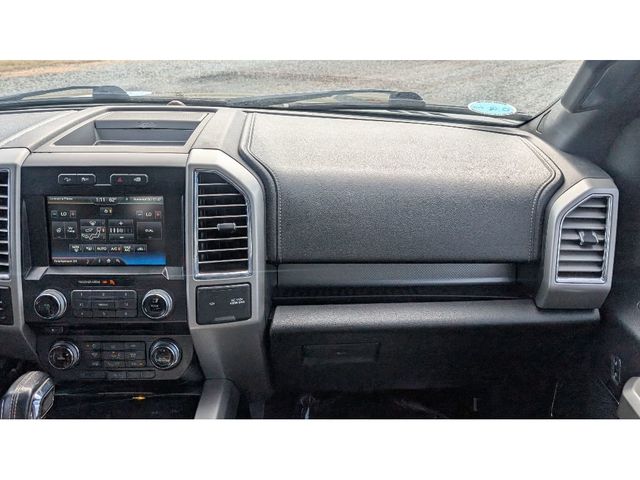 2015 Ford F-150 4WD SuperCrew 145" Lariat - 22909095 - 29