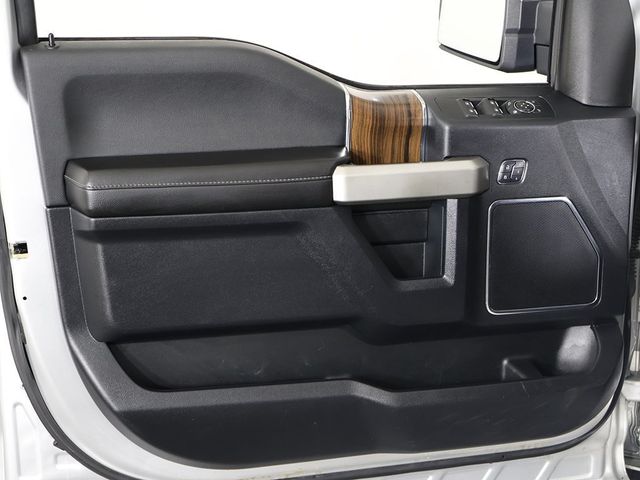 2015 Ford F-150 4WD SuperCrew 145" Lariat - 22941287 - 25