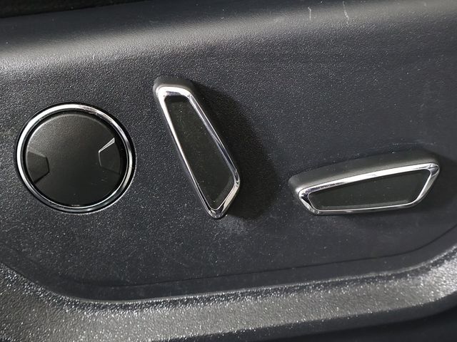 2015 Ford F-150 4WD SuperCrew 145" Lariat - 22941287 - 36