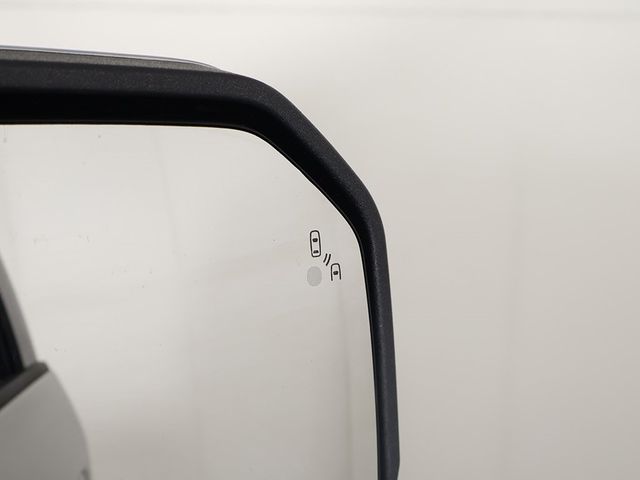 2015 Ford F-150 4WD SuperCrew 145" Lariat - 22941287 - 40