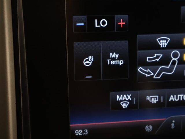 2015 Ford F-150 4WD SuperCrew 145" Lariat - 22941287 - 51