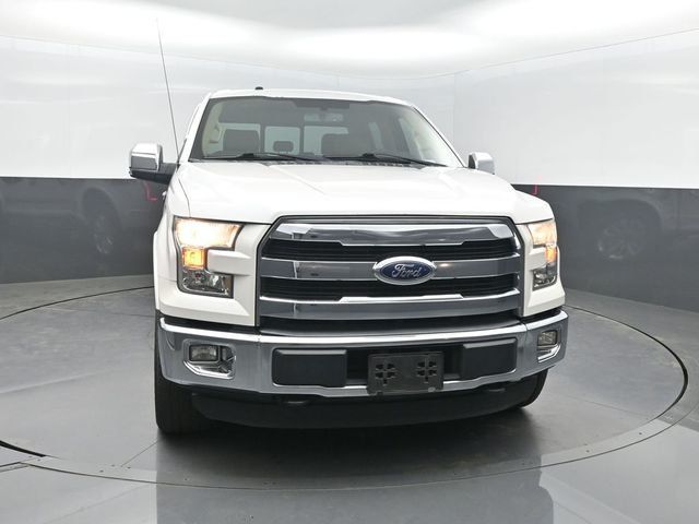 2015 Ford F-150 4WD SuperCrew 145" Lariat - 23001943 - 32