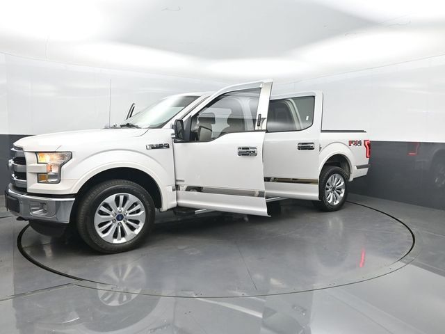 2015 Ford F-150 4WD SuperCrew 145" Lariat - 23001943 - 33