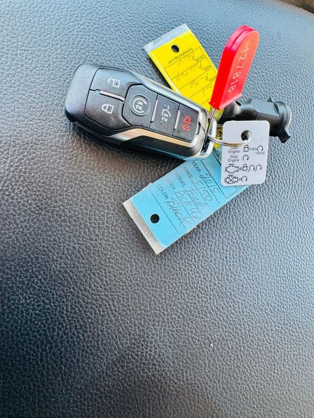 2015 Ford F-150 4WD SuperCrew 145" Lariat - 23009330 - 18