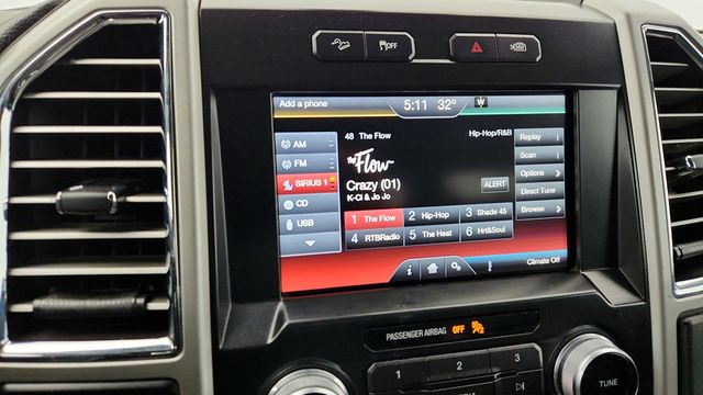 2015 Ford F-150 4WD SuperCrew 145'' Lariat with 502A, Twin Panel Moonroof & ACC - 22956687 - 18