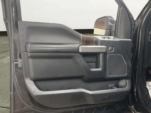 2015 Ford F-150 4WD SuperCrew 145" Platinum - 22988607 - 9