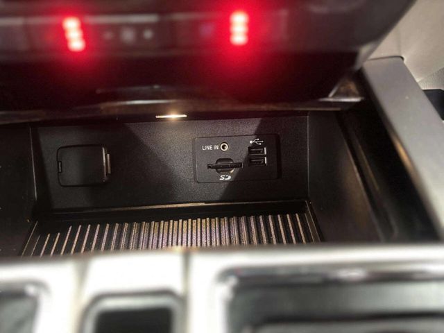 2015 Ford F-150 4WD SuperCrew 145" Platinum - 22988607 - 30