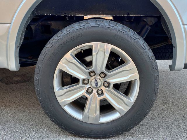 2015 Ford F-150 4WD SuperCrew 145" Platinum - 23022981 - 17