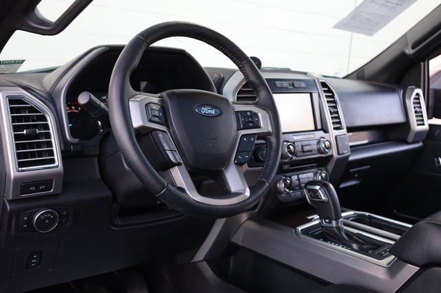 2015 Ford F-150 4WD SuperCrew 145" Platinum - 22969255 - 12