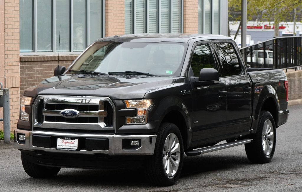 2015 Ford F-150 XLT photo 3