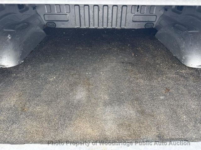 2015 Ford F-150 4WD SuperCrew 145" XLT - 22990915 - 39